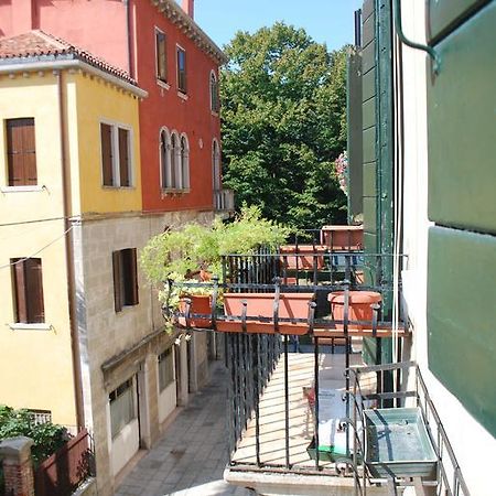 Ca' Cino Apartment Veneţia Exterior foto